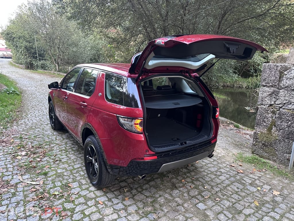 Land Rover Discovery Sport 2.0 TD4 HSE