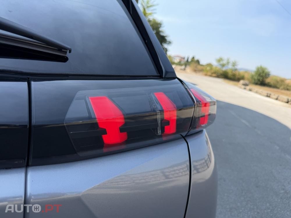 Peugeot 2008 1.2 PureTech GT Pack EAT8