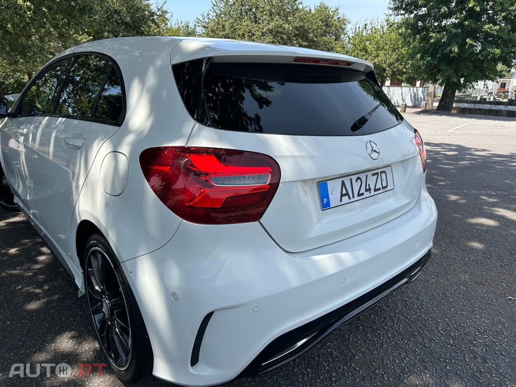 Mercedes-Benz A 180 d AMG Line