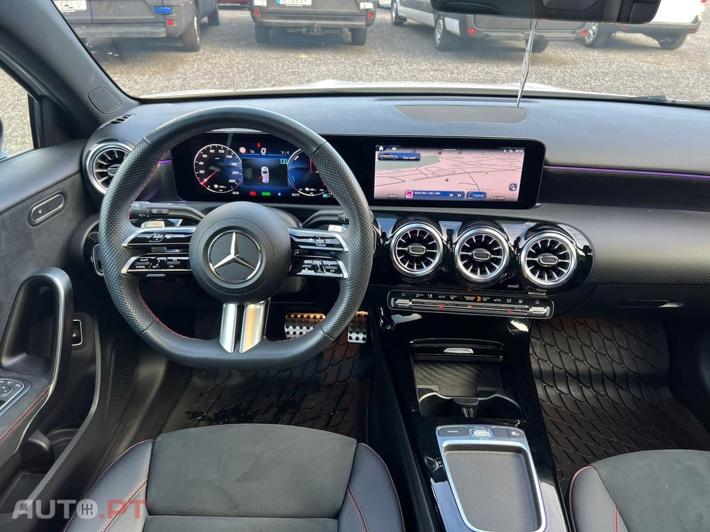 Mercedes-Benz A 250 e AMG Line