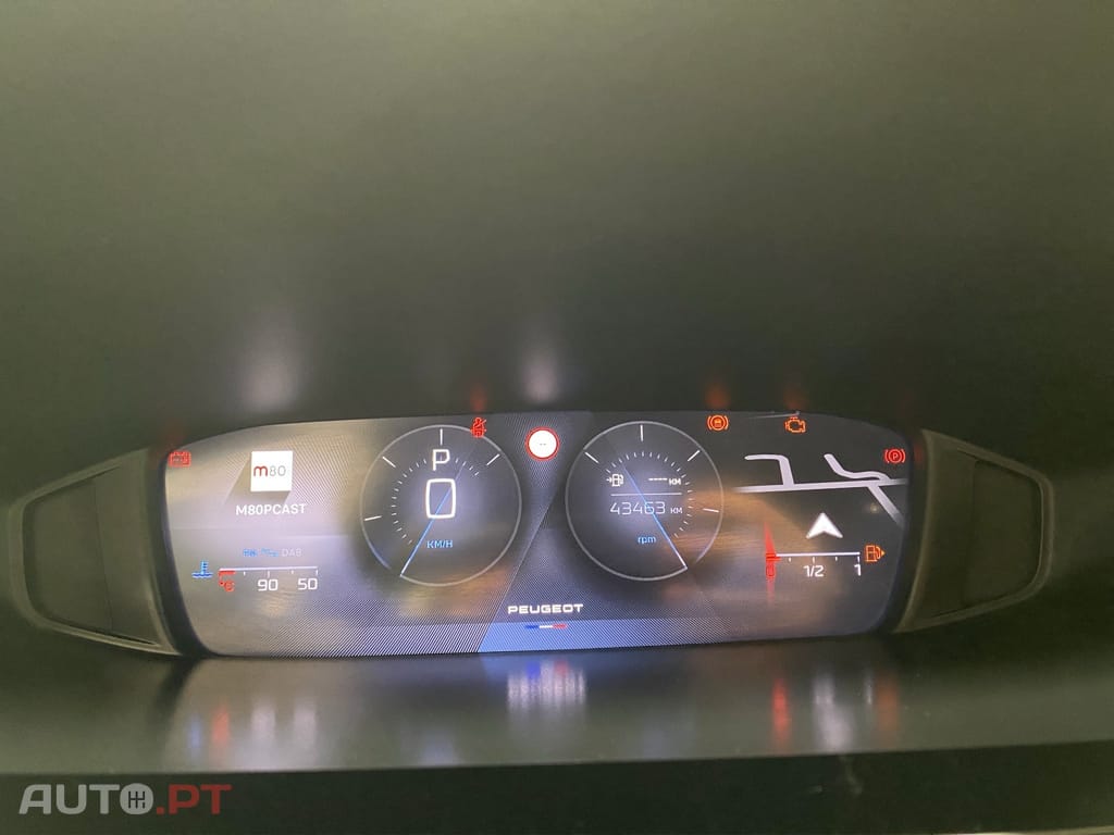 Peugeot 408 1.2 PureTech Allure EAT8