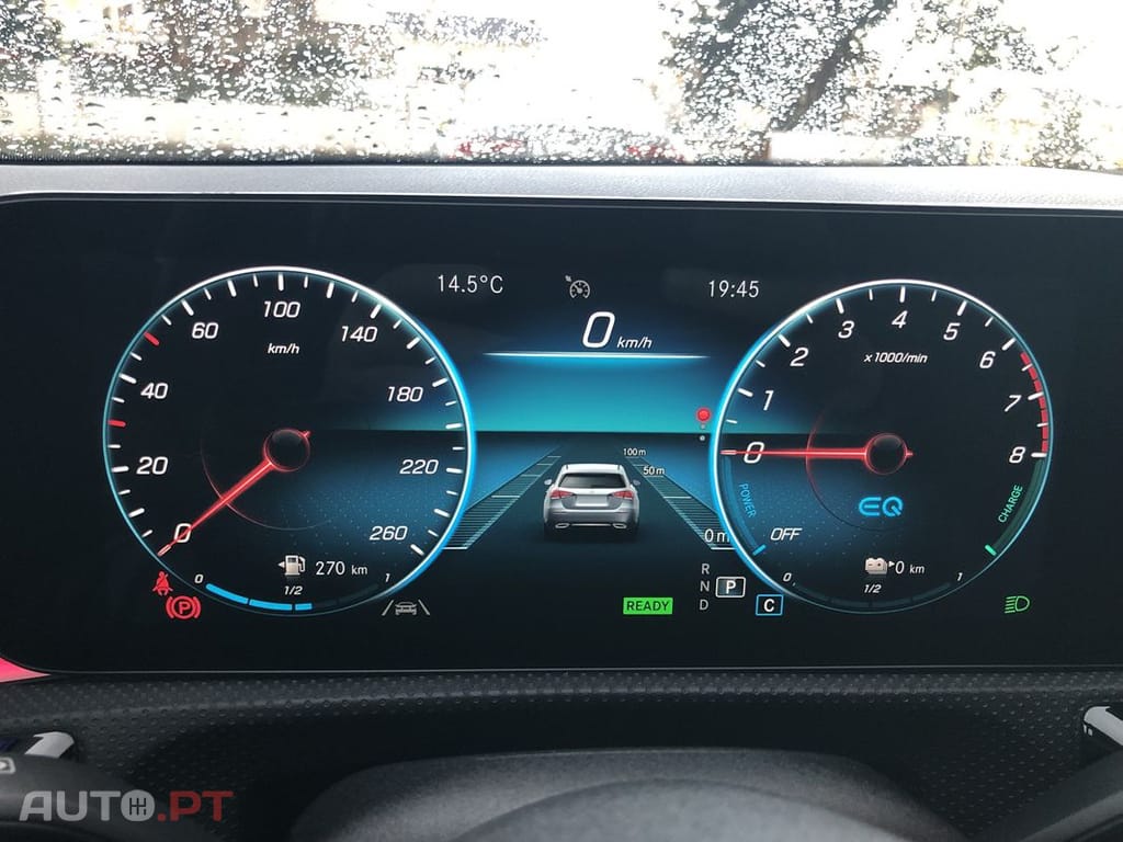 Mercedes-Benz A 250 e Progressive