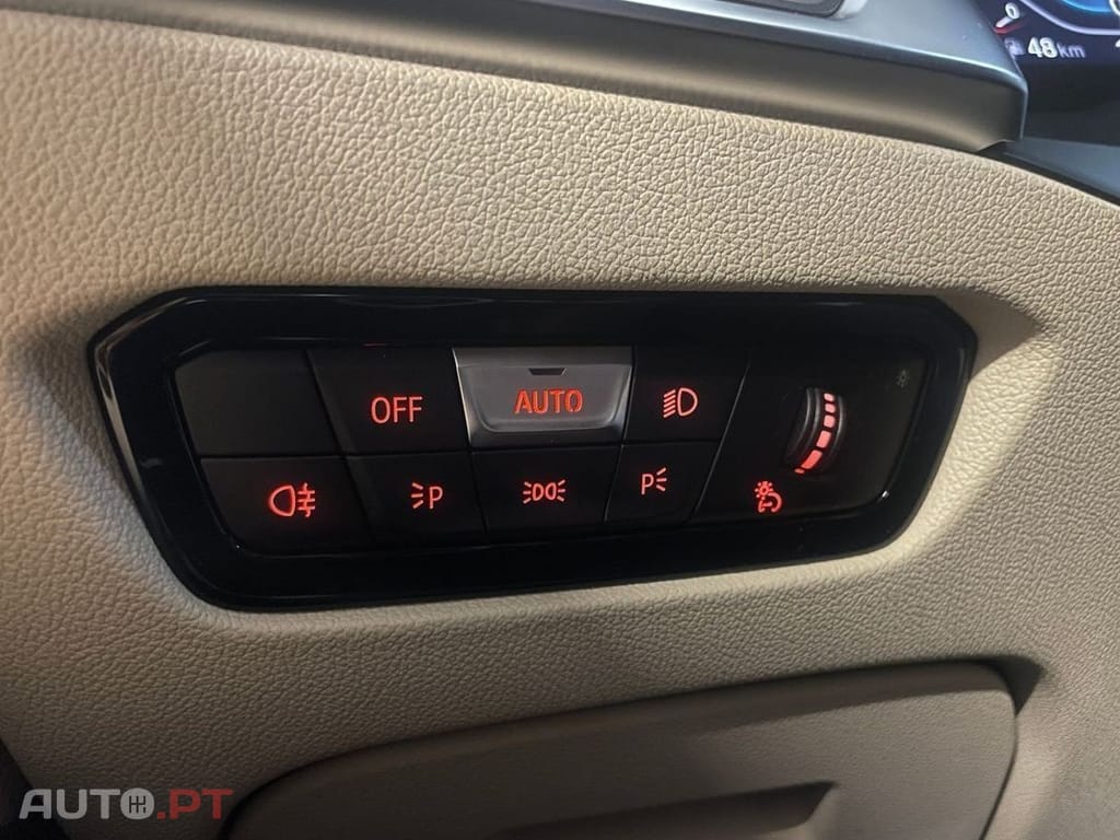 BMW 330 e Touring Pack M Auto