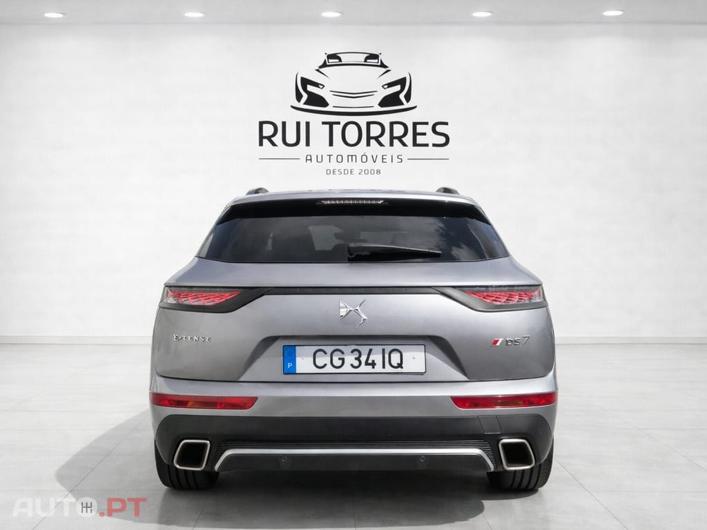 DS DS7 Crossback E-Tense Performance Line EAT8
