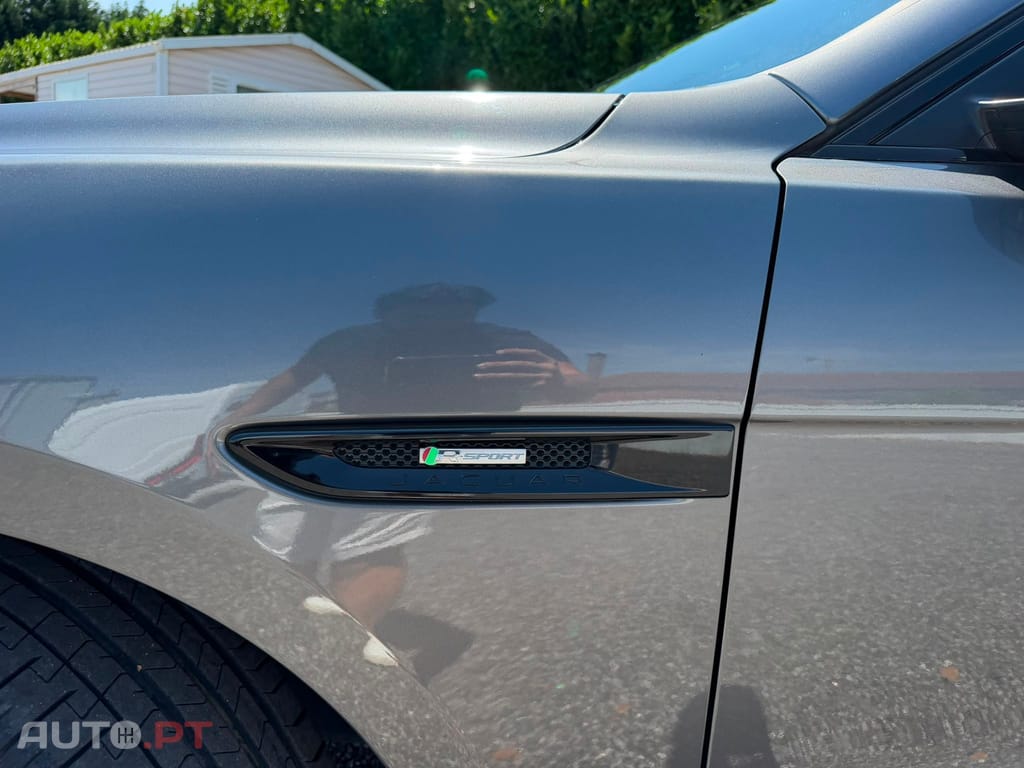 Jaguar F-Pace 2.0 i4D R-Sport Aut.