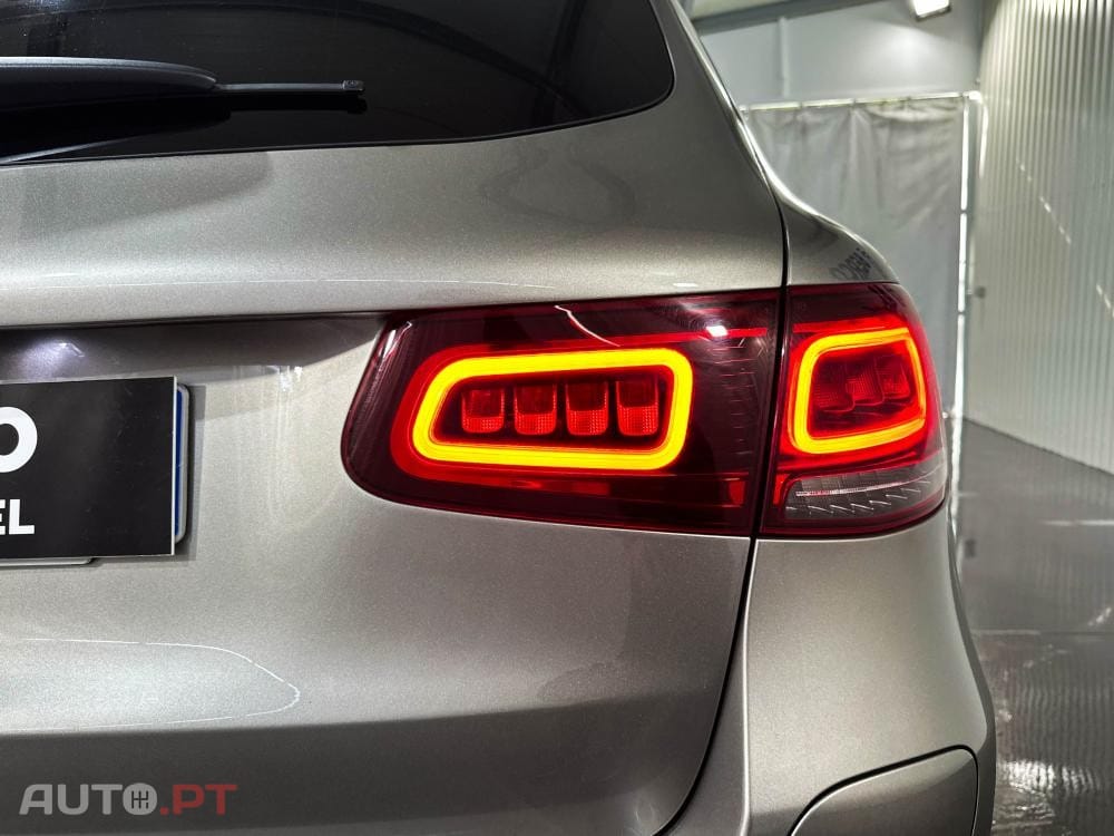 Mercedes-Benz GLC 300 e 4Matic 9G-TRONIC Edition AMG Line