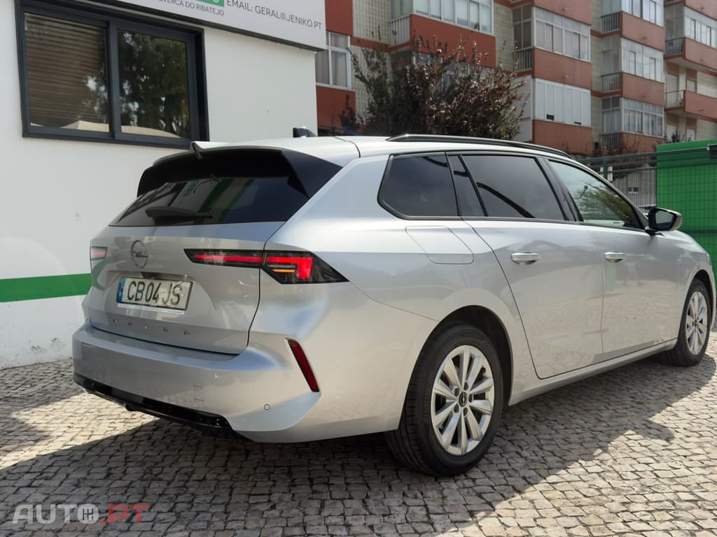 Opel Astra Sports Tourer 1.5 D Edition AT8