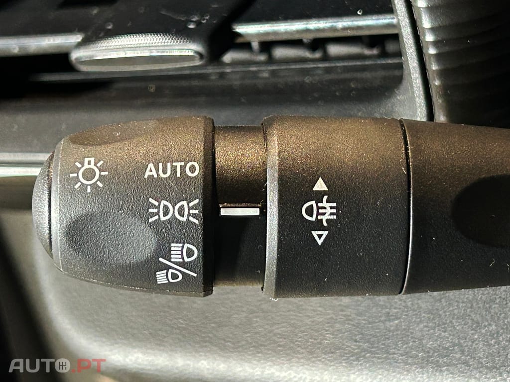 Jeep Avenger 1.2 GSE T3 Summit