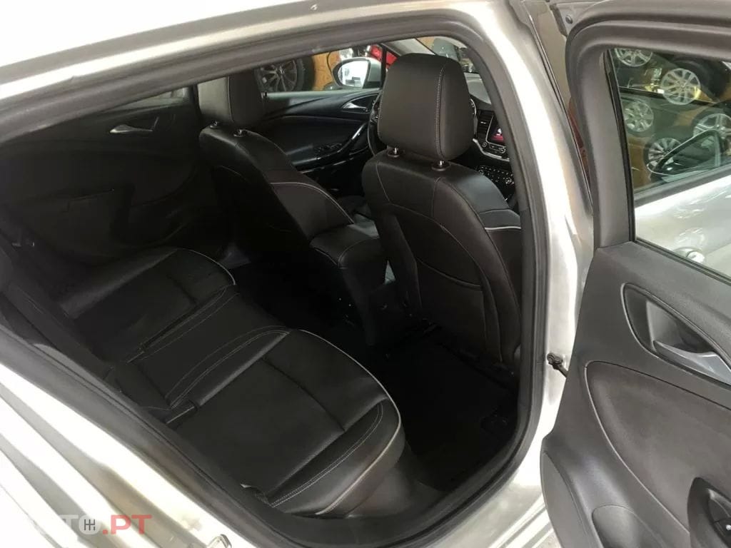 Opel Astra 1.6 CDTI Dynamic Sport S/S