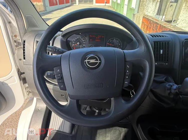 Opel Movano L2H1 3.5T 2.2 D CD