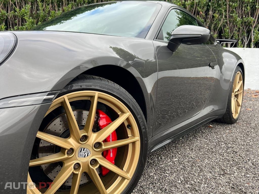 Porsche 911 Carrera 2 S PDK