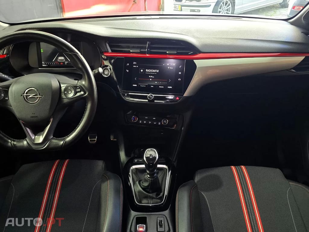 Opel Corsa 1.2 T GS Line