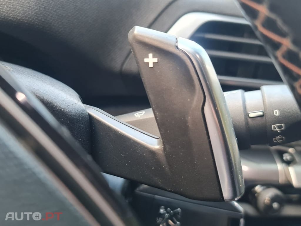 Peugeot 3008 1.6 BlueHDi Active