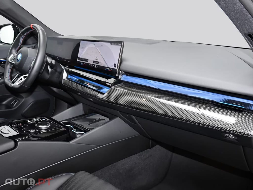 BMW i5 M60 Pro xDrive I.V.A DEDUTIVEL 