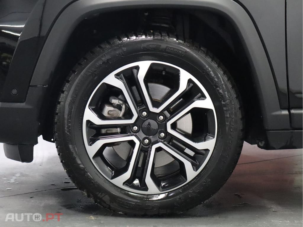 Jeep Compass  1.3 TG Limited