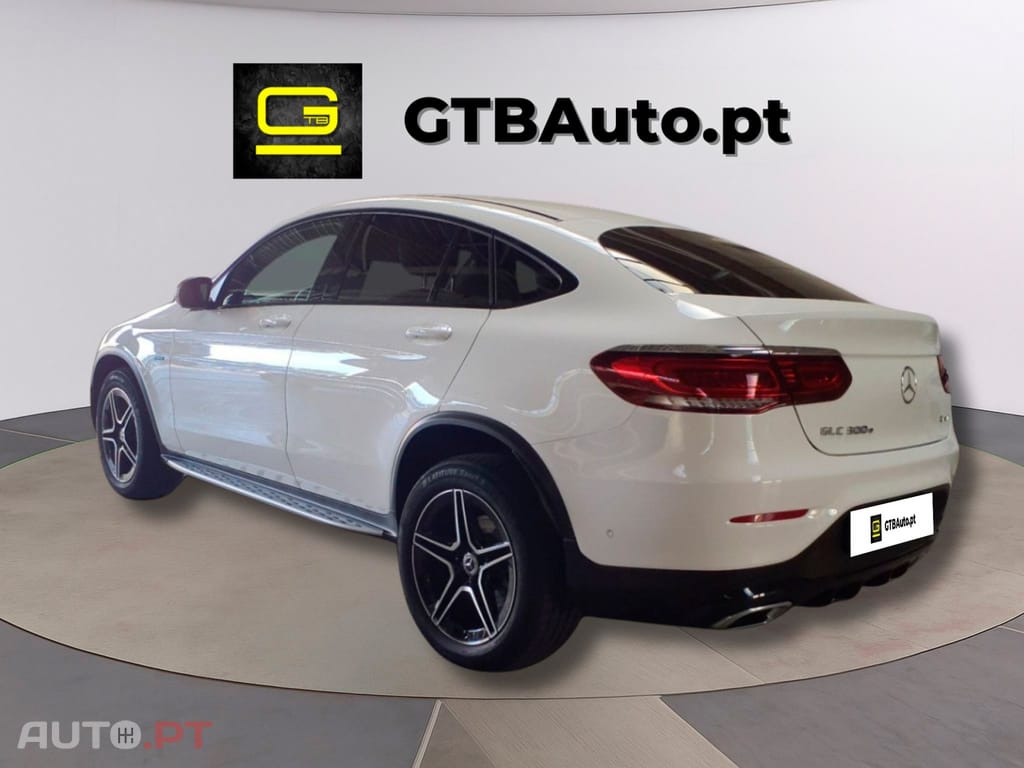 Mercedes-Benz GLC 300 I.V.A DEDUTIVEL e 4M Coupe AMG 