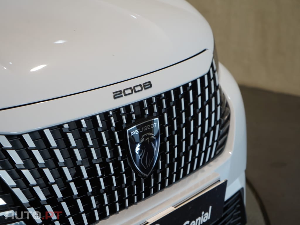 Peugeot 2008 1.2 PureTech Allure