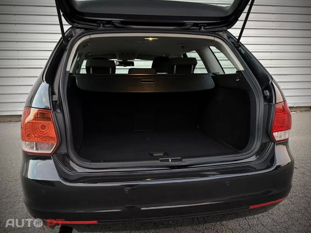 Volkswagen Golf Variant 1.6 TDi Highline