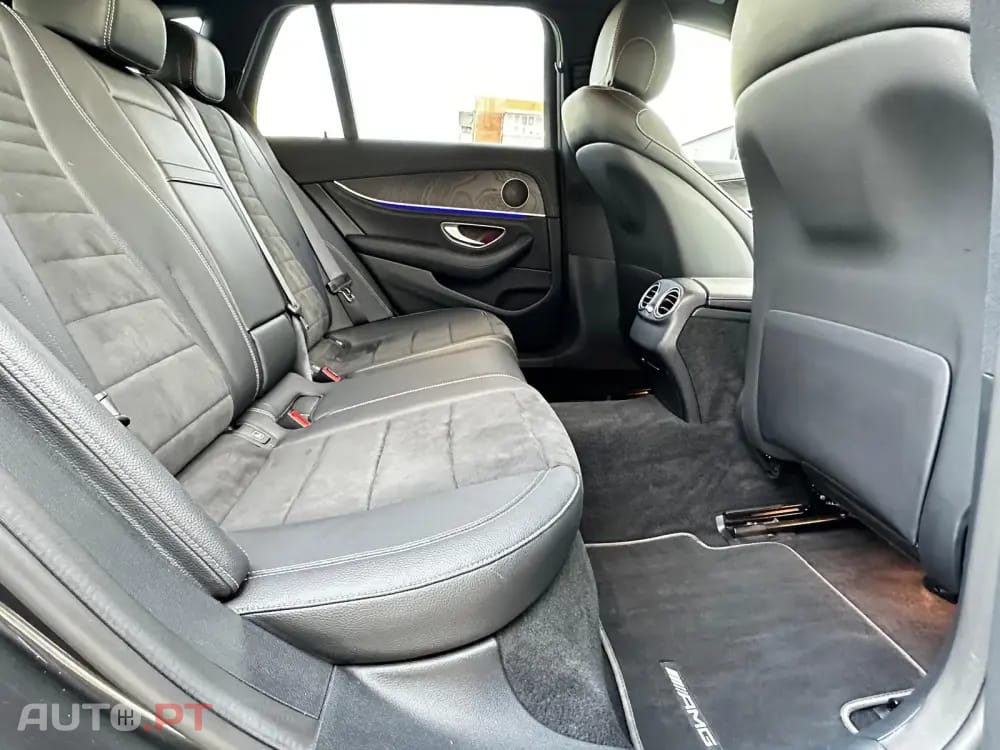 Mercedes-Benz E 300 de AMG Line