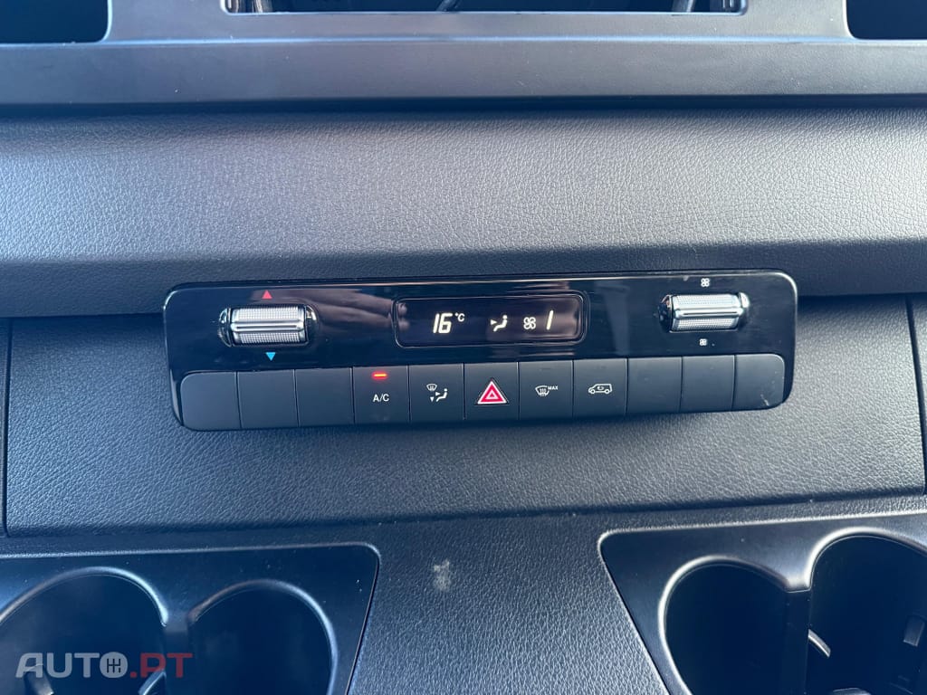Mercedes-Benz Sprinter Outro