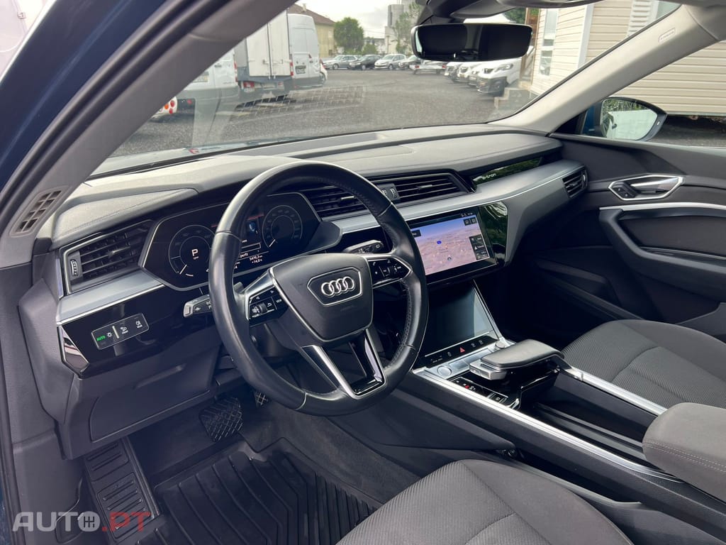 Audi E-Tron 55 quattro