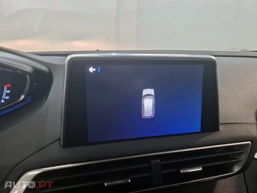 Peugeot 3008 1.5 BlueHDi Allure