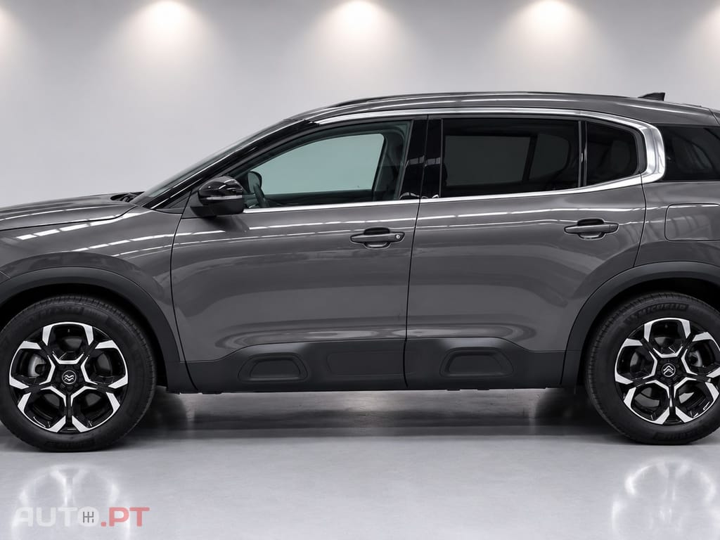 Citroen C5 Aircross 225 e-EAT8 SHINE