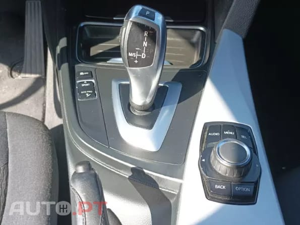 BMW 318 d Auto Line Sport (2012-2015)