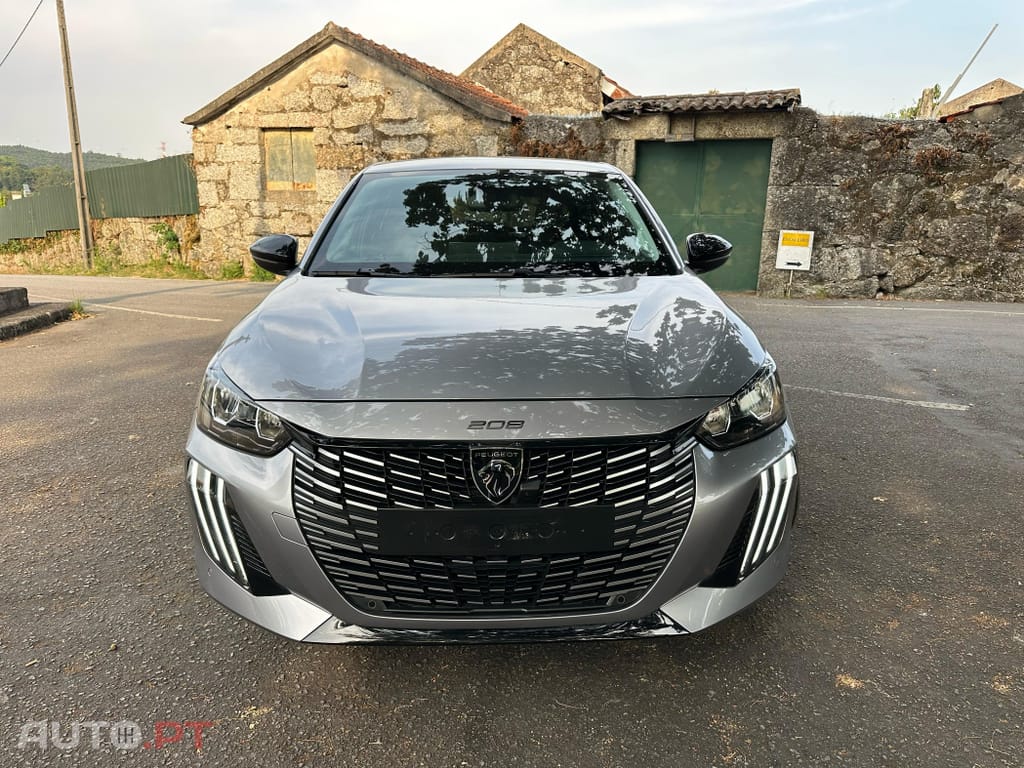 Peugeot E-208 51 kWh Allure