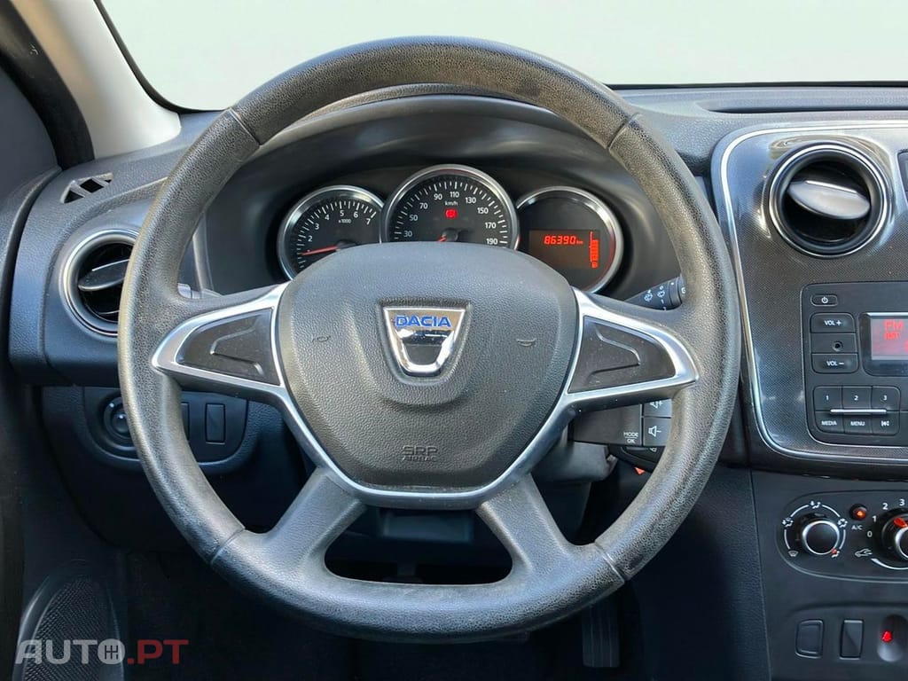 Dacia Sandero 1.0 SCe Pack