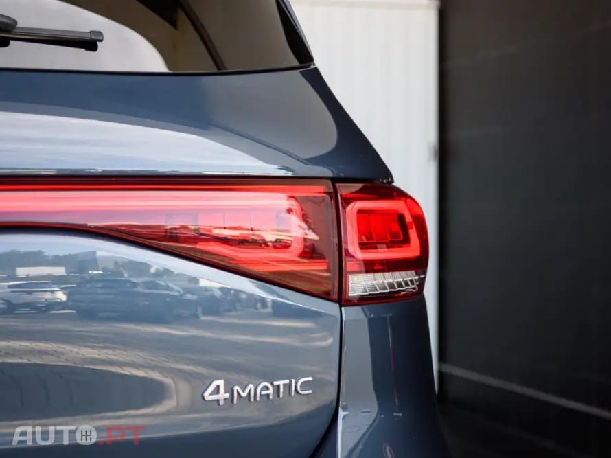 Mercedes-Benz EQB 350 4Matic AMG Line
