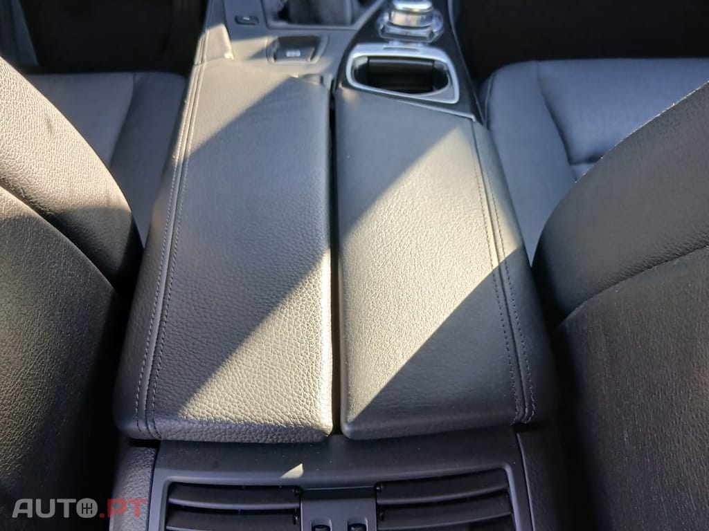 BMW 520 520 BMW 5 TOURING 520D