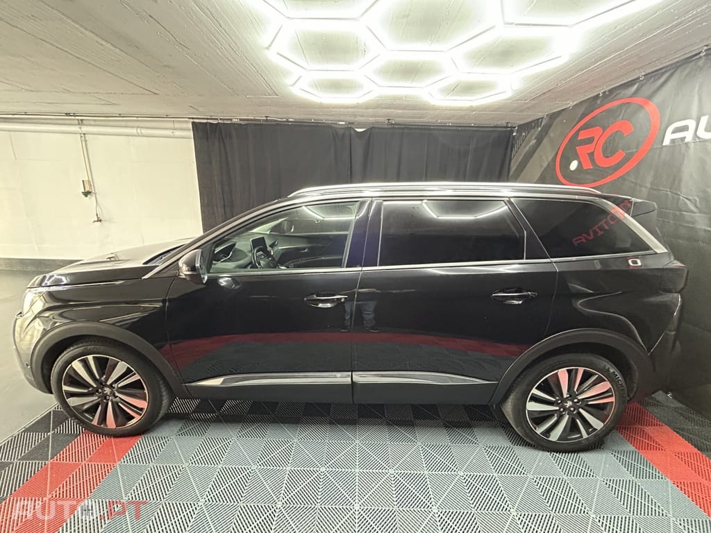 Peugeot 5008 1.6 HDi Allure J18
