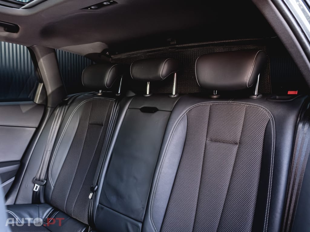 Audi A4 2.0 TDI S-line S tronic