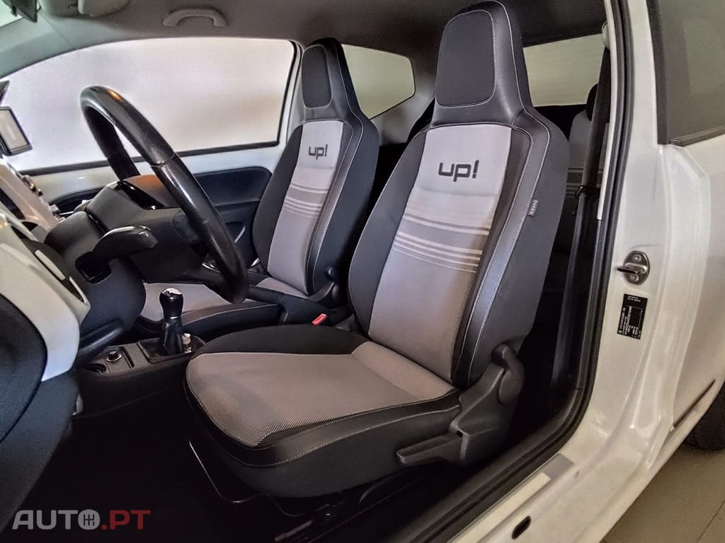 Volkswagen Up! 1.0 White
