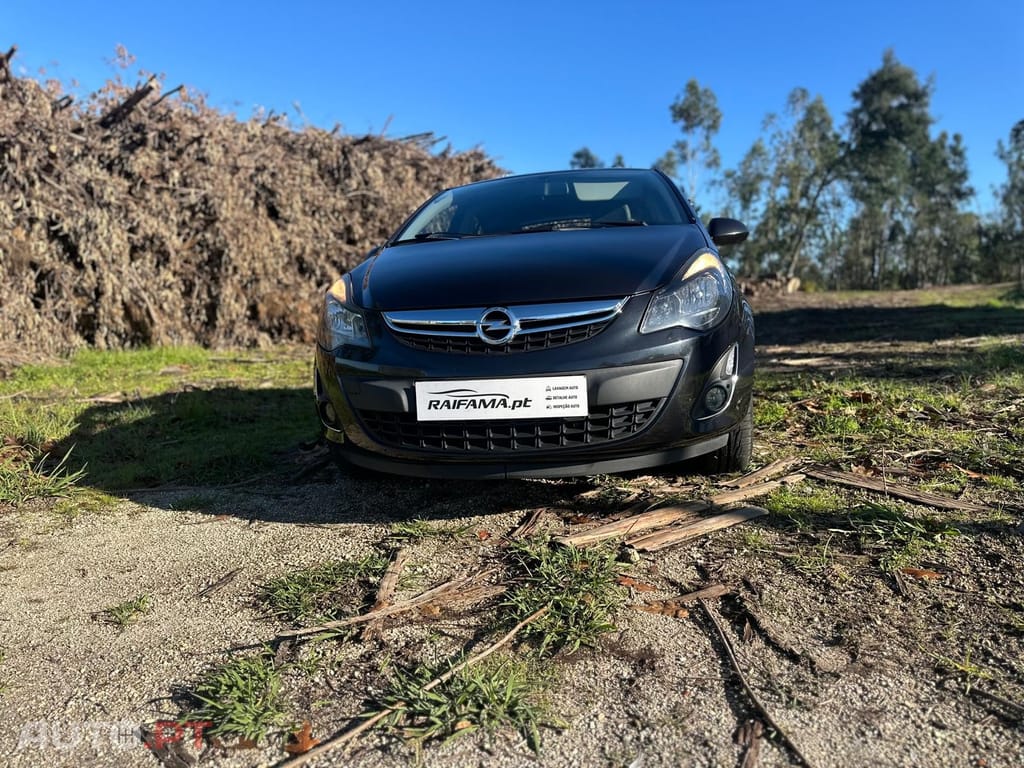 Opel Corsa 1.2 Enjoy S/S