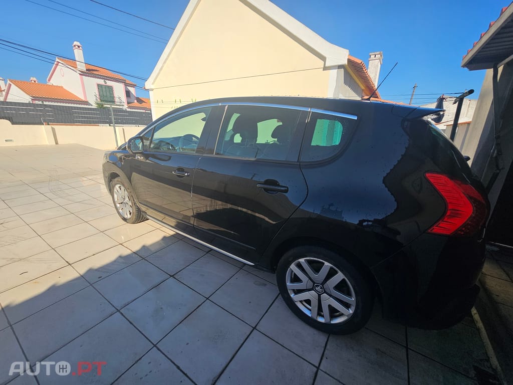 Peugeot 3008 Hybrid4