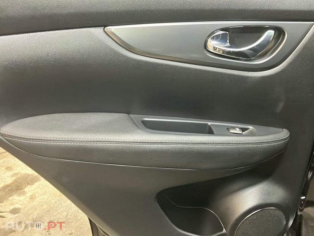 Nissan Qashqai 1.3 DIG-T N-Connecta