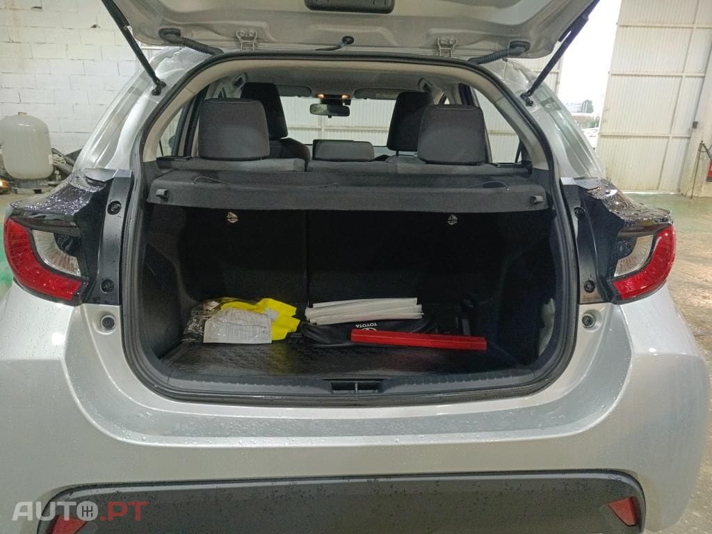 Toyota Yaris 1.0 VVT-i Comfort Plus