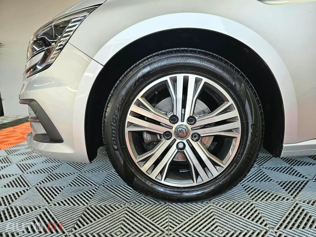 Renault Mégane Sport Tourer 1.5 Blue dCi Intens EDC