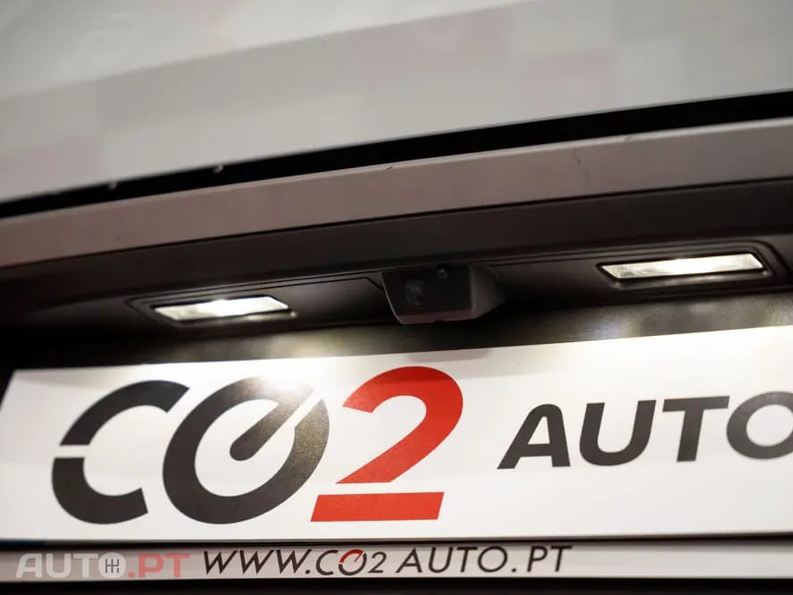 Peugeot 3008 1.2 Hybrid GT e-DCS6