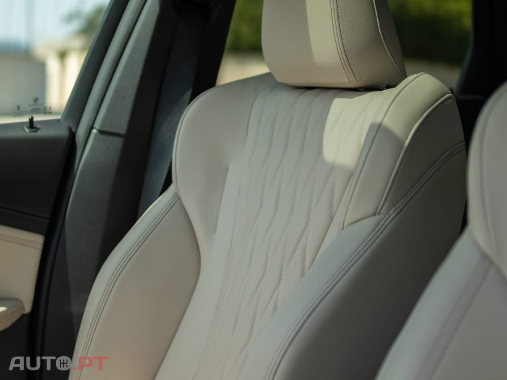 BMW iX1 xDrive30