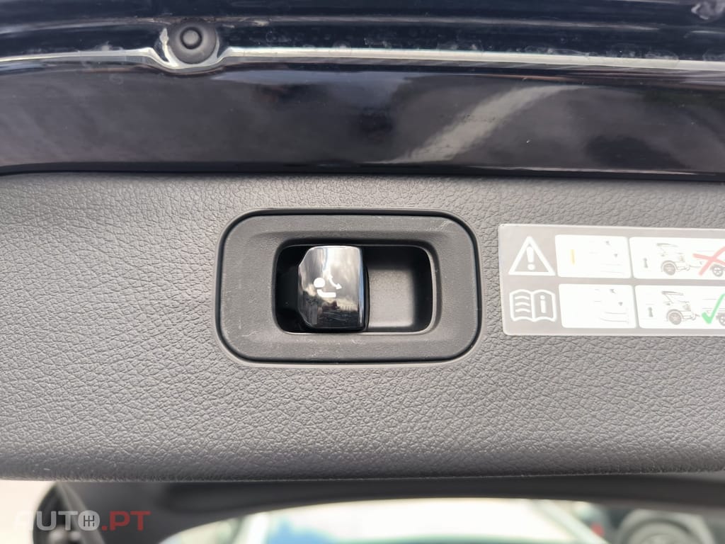 Mercedes-Benz C 300 e T 9G-TRONIC Avantgarde