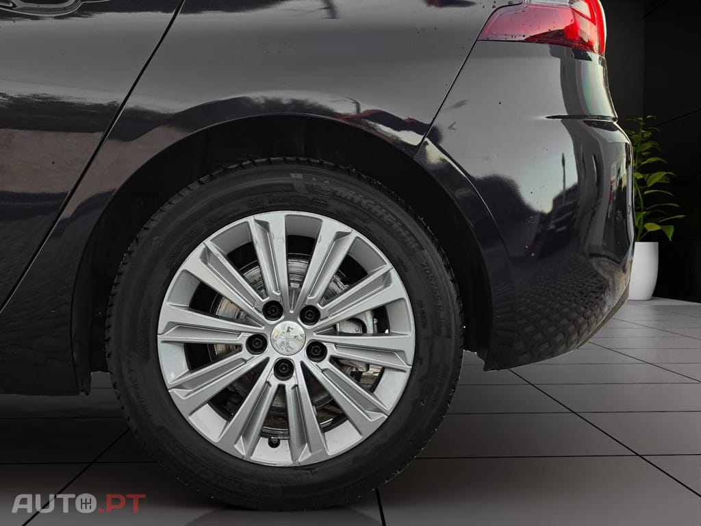 Peugeot 308 PureTech 130 Allure Pack