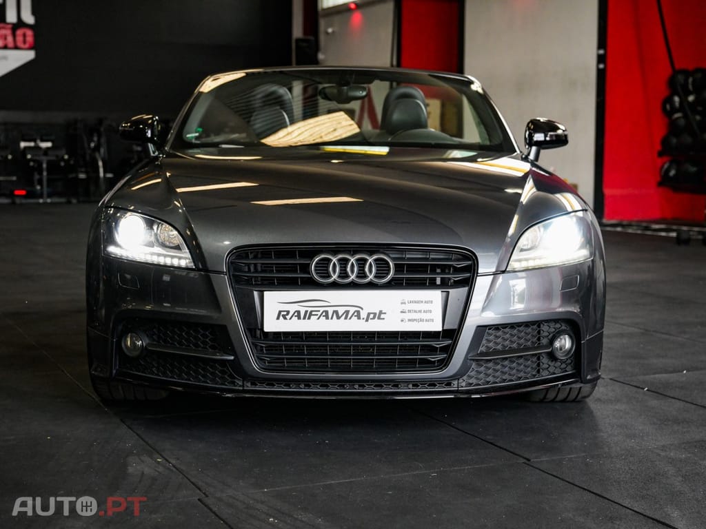 Audi TT 1.8 TFSi S-line S tronic