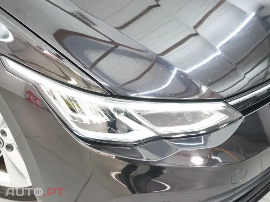 Volkswagen Golf 1.0 TSI Confortline