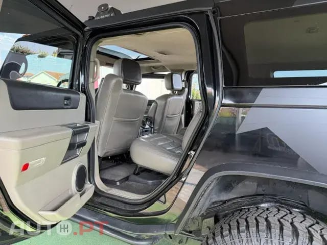 Hummer H2 6.0 Luxury