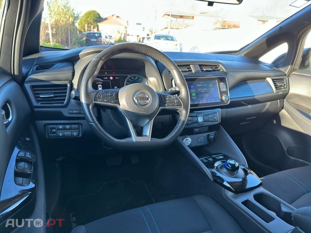 Nissan Leaf Tekna ProPilot Park