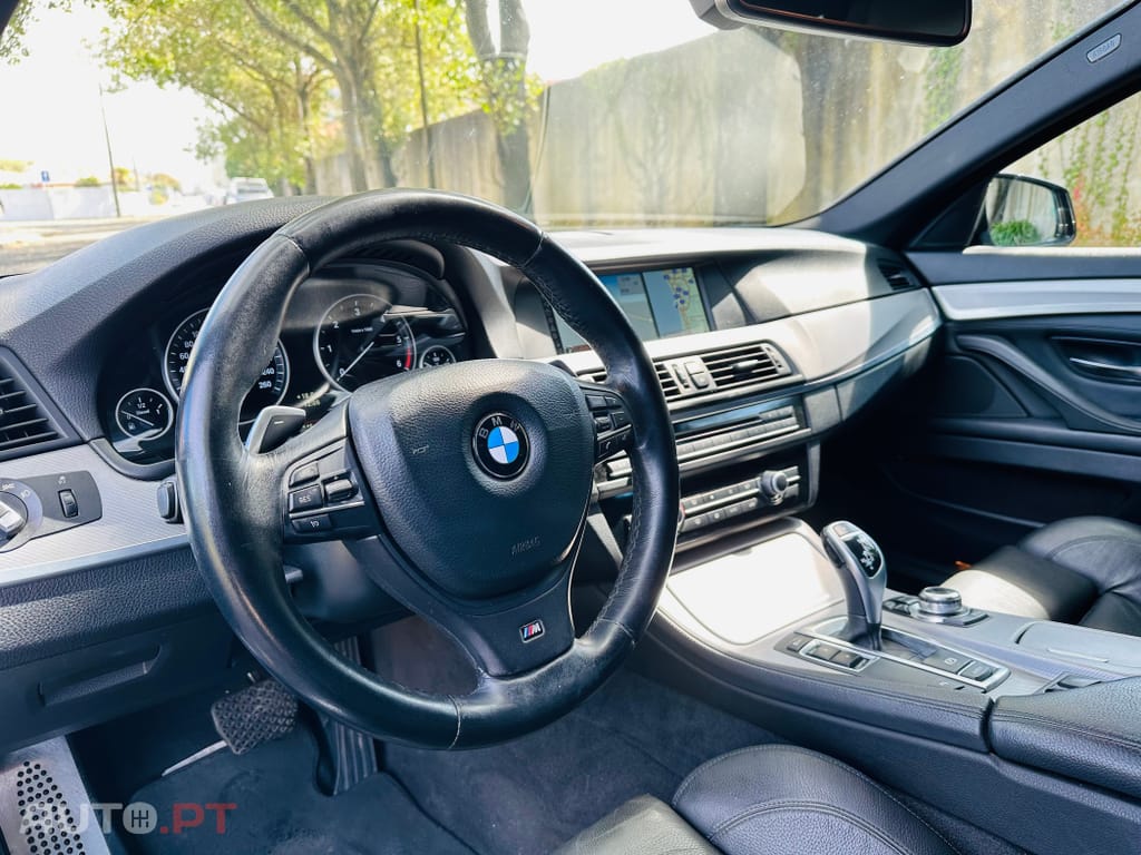 BMW 525 d xDrive Pack M Auto
