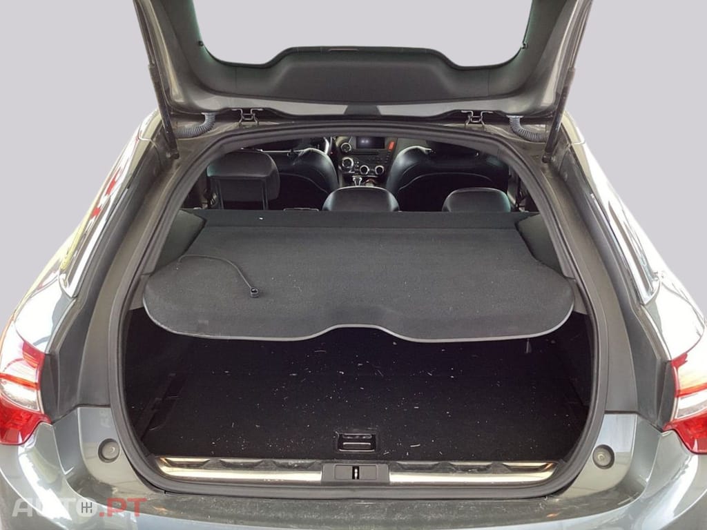 Citroen DS5 2.0 HDi Hybrid4 Business
